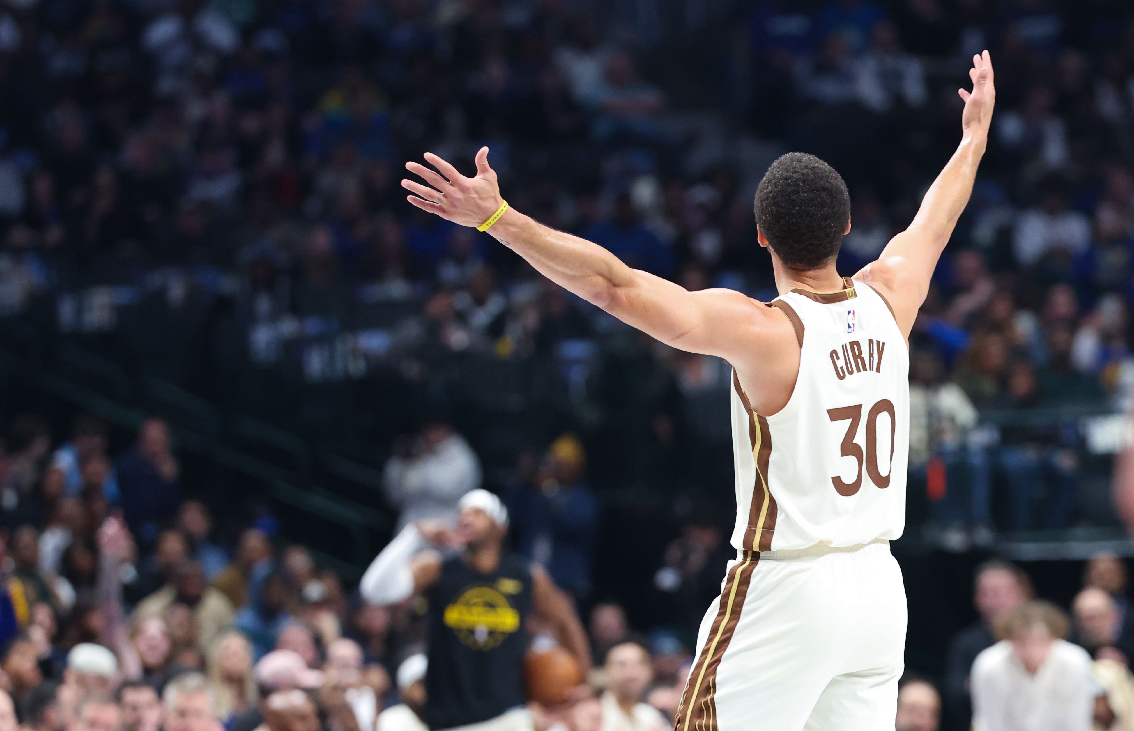 12年前的NBA？马刺打散三巨头 库里初见峥嵘 阿杜MVP约基奇41号秀  第9张