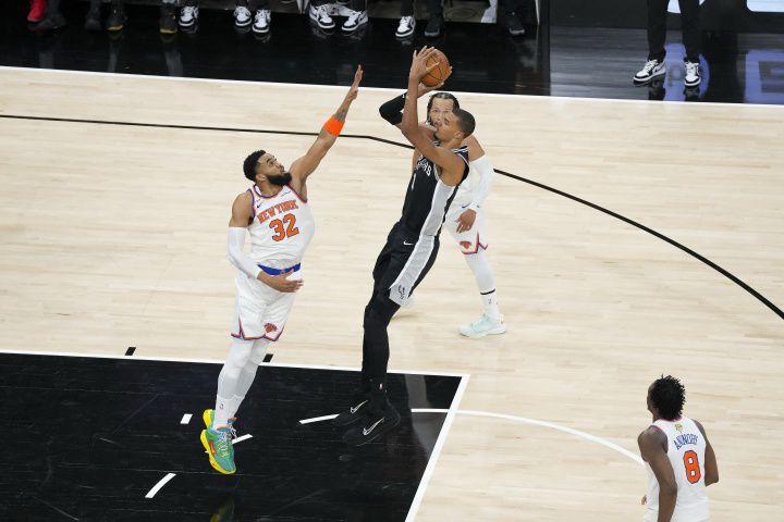 NBA彩经：扳平比分 马刺强势反弹拿下尼克斯  第1张