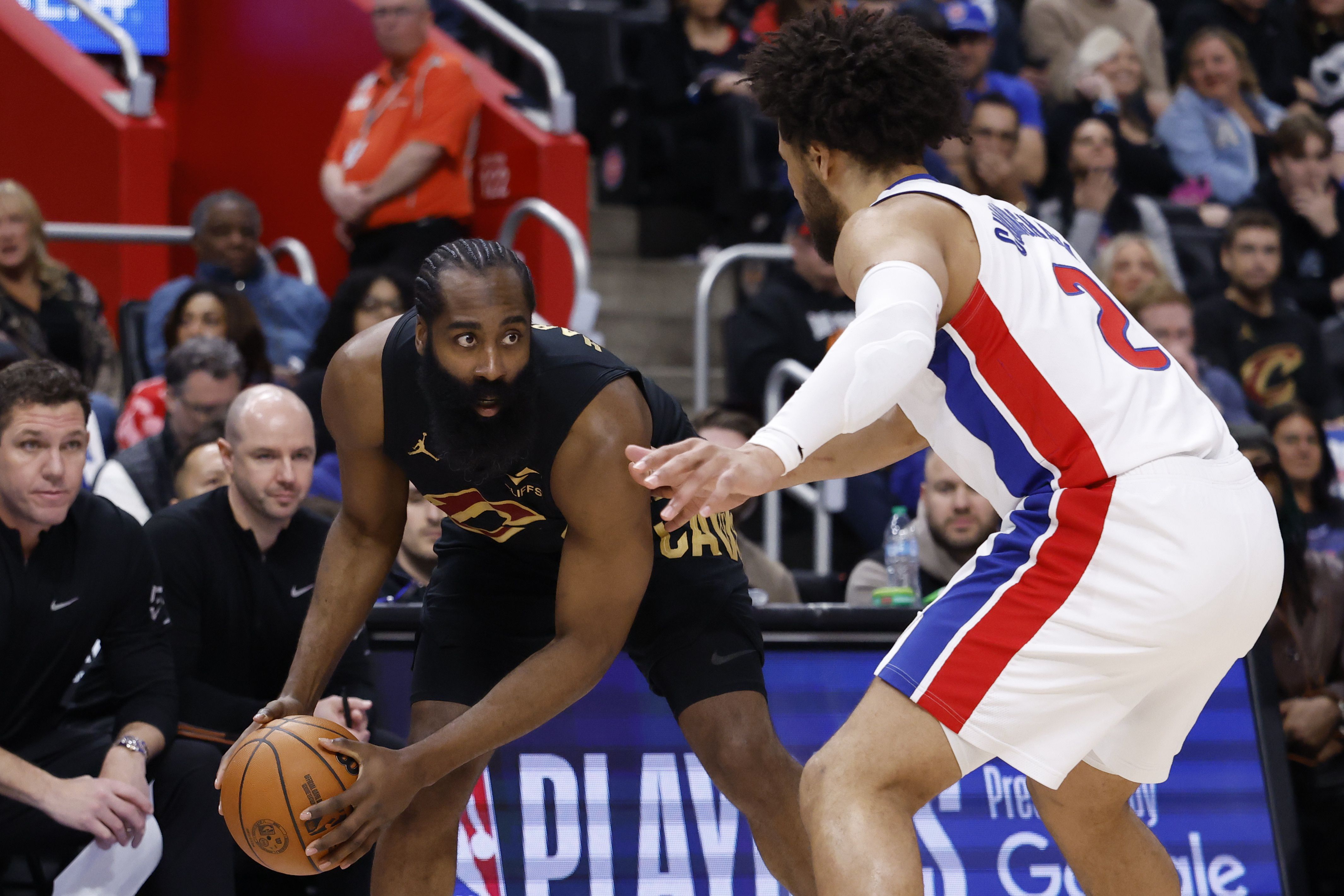 NBA彩经：活塞客胜骑士获赛点 雷霆轻松横扫湖人  第1张