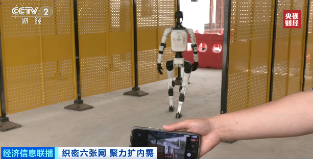 未来五年，将建成50万座5G-A基站！新一代通信网撬动7万亿元大市场  第1张