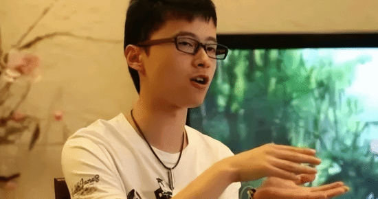 观点：敖厂长“红警2”视频陷入舆论争议——弹幕与评论区现“两个世界”的割裂  第8张