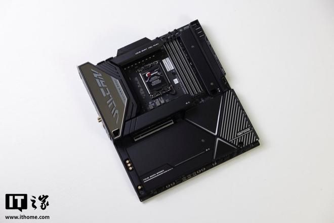AMD与英特尔上半年隔空交锋 游戏CPU市场再掀波澜  第4张