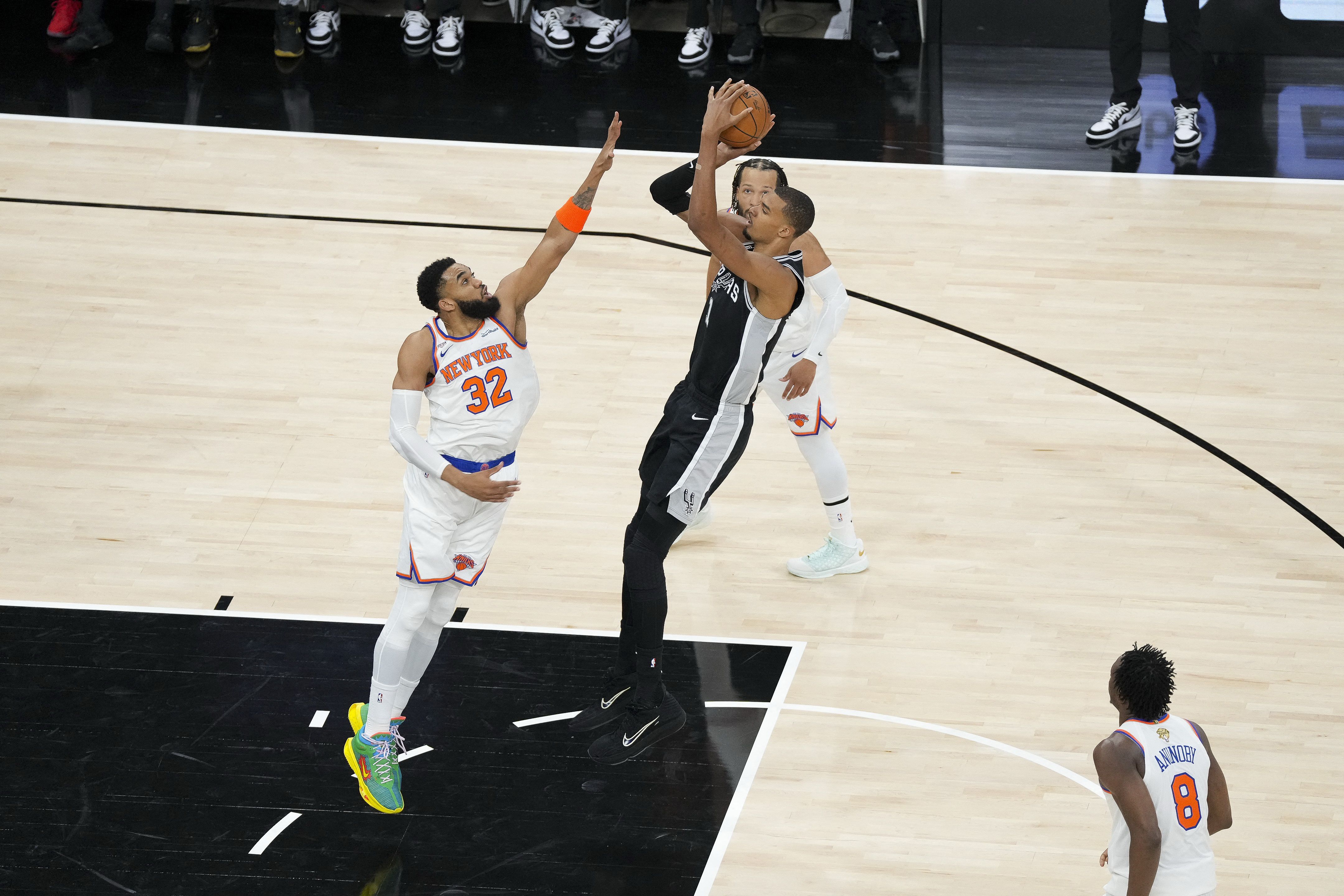 今年NBA总决赛到目前为止 哪名球员的表现最出色  第1张