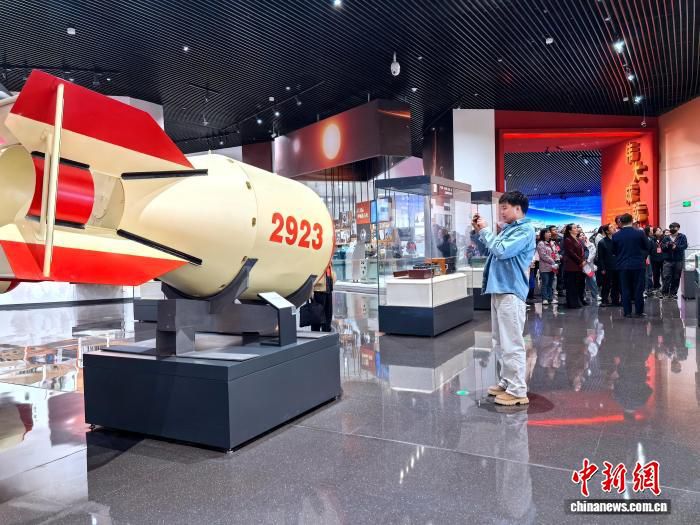 跨越时空的精神对话：青海金银滩重现“两弹一星”科研迁徙史  第1张