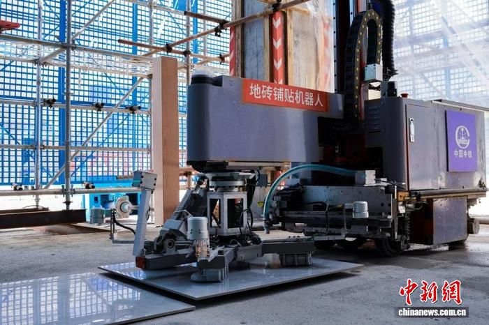 西宁至成都铁路红原站率先应用智能建造机器人  第2张