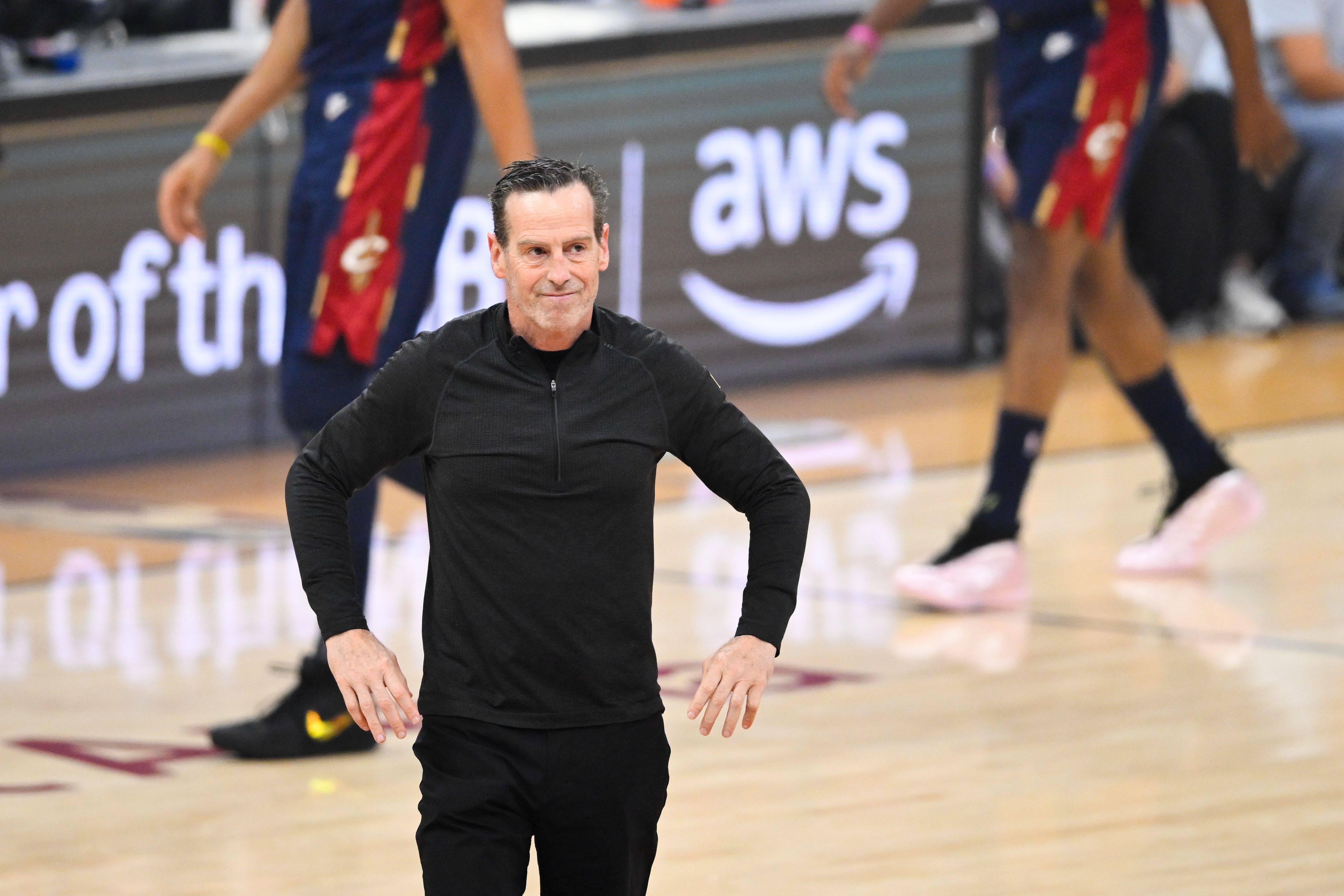 NBA总决赛G4尼克斯上演29分惊天逆转 大比分3-1逼近冠军点  第1张