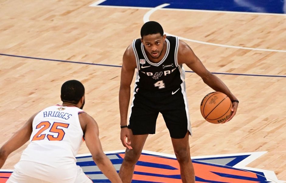 NBA总决赛第四场尼克斯107-106力克马刺 3-1手握冠军点  第1张