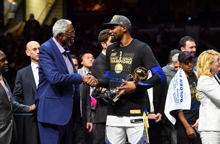 NBA总决赛G4战报：尼克斯主场险胜马刺，布伦森得分效率跻身历史前列  第14张