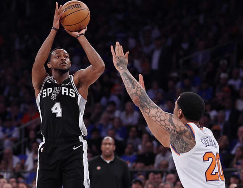 NBA总决赛G4：马刺29分优势遭逆转，系列赛1比3遭遇赛点危机  第3张