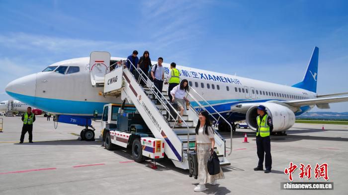 厦门航空泉州-武汉-固原航线首航 宁夏南部新增至华中、东南沿海空中通道  第2张