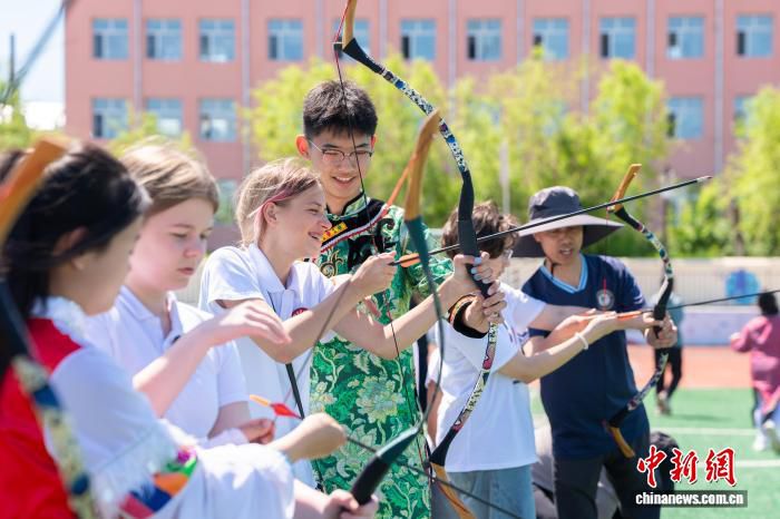 中俄240余名青少年在黑河开展科普文化交流活动  第1张