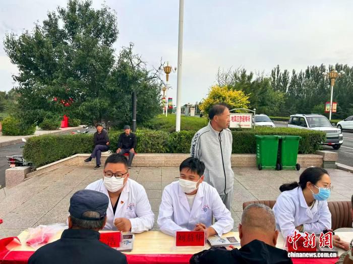 草原深处的“北京大夫”：一场跨越近千里的健康接力  第3张