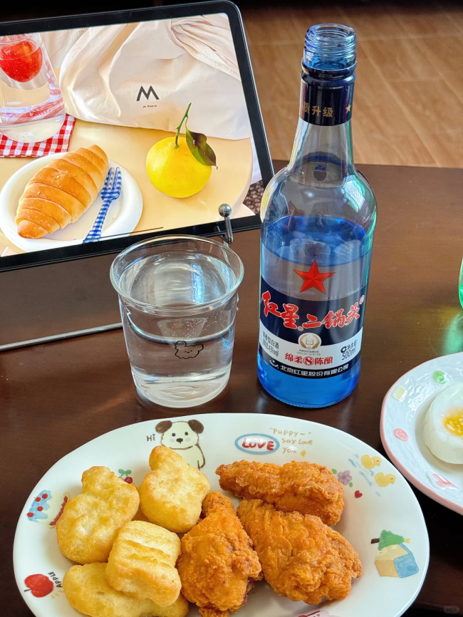百元价位白酒竞争逻辑生变：一担粮、汾酒等5款产品角逐“口感性价比”赛道  第3张