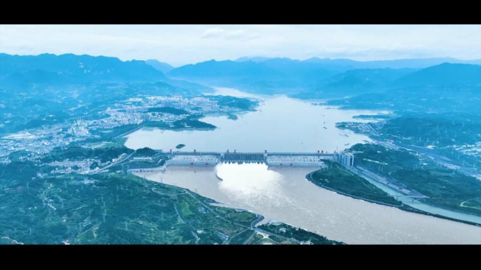 长江6300余公里奔腾入海 千年治理书写兴水通运史诗  第3张