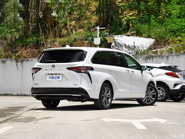 2027款丰田赛那上市 10款车型售价29.88万元起与老款持平  第2张
