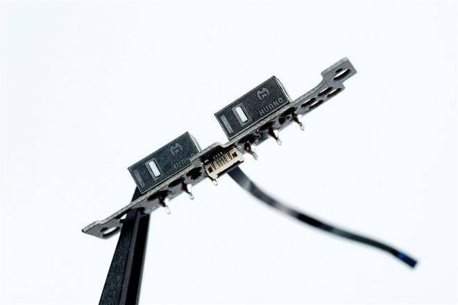 微星推出X7M电竞鼠标与X68K磁轴键盘 重塑外设产品线 第31张 微星推出X7M电竞鼠标与X68K磁轴键盘 重塑外设产品线 第31张