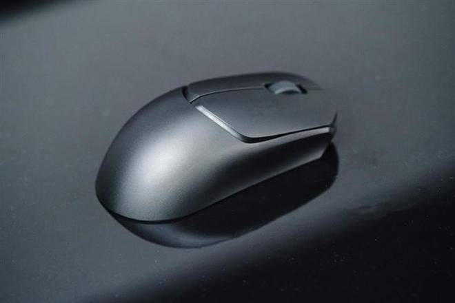 微星推出X7M电竞鼠标与X68K磁轴键盘 重塑外设产品线  第48张