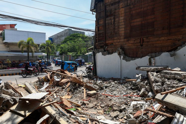 菲律宾减灾委更正6月8日地震数据：死亡人数下调至46人 失踪升至38人