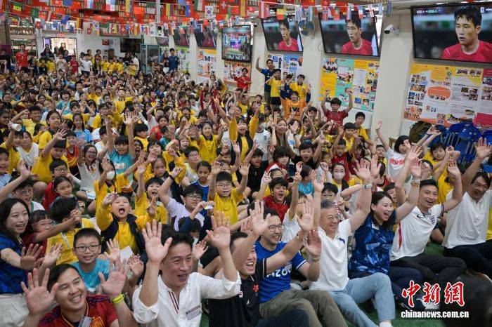 2026年世界杯开幕 香港兰桂坊商家延长营业至早餐时段  第2张