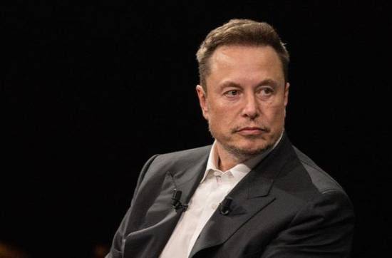 SpaceX纳斯达克挂牌交易 估值跳涨或将诞生首位万亿美元富豪  第2张