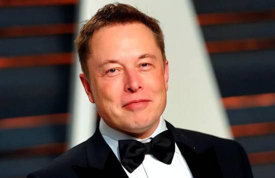 SpaceX纳斯达克挂牌交易 估值跳涨或将诞生首位万亿美元富豪  第3张