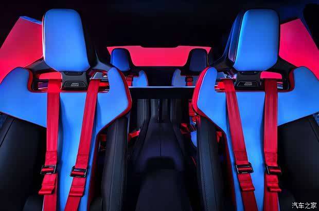 BMW M新世代概念车于勒芒24小时耐力赛前首发 纯电M3投产时间指向2027年 第16张 BMW M新世代概念车于勒芒24小时耐力赛前首发 纯电M3投产时间指向2027年 第16张