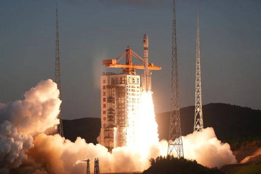 SpaceX上市募资750亿美元 市值达1.77万亿美元 创全球IPO纪录