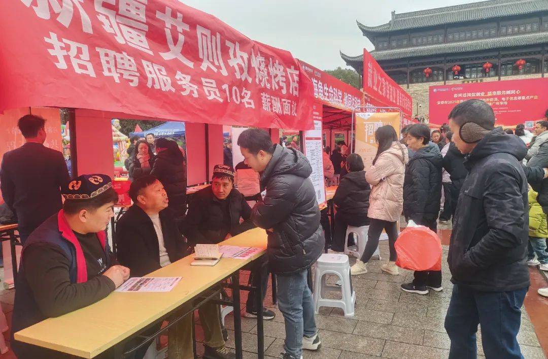 宜春袁州区一名维吾尔族商户22年间从街头摊贩发展为连锁加工与门店经营者 第2张 宜春袁州区一名维吾尔族商户22年间从街头摊贩发展为连锁加工与门店经营者 第2张