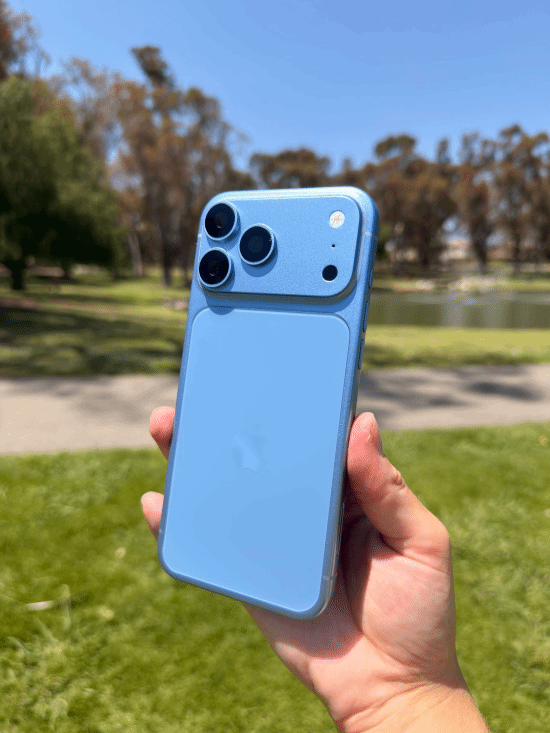6月12日iPhone 18 Pro Max机模披露 深樱桃色确立为主打配色 第10张 6月12日iPhone 18 Pro Max机模披露 深樱桃色确立为主打配色 第10张