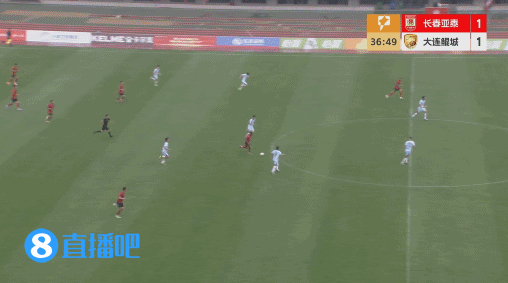 长春亚泰主场2-1胜大连鲲城，卡米洛3分钟两助攻导演逆转  第5张