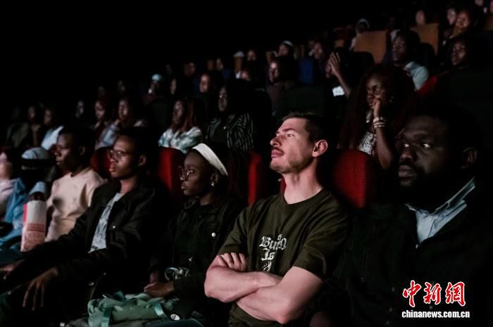 粤产动画《落凡尘》在肯尼亚展映 参与2026中非人文交流年活动  第2张