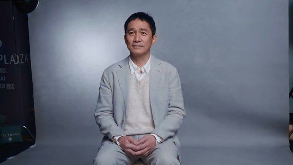 第28届上海国际电影节：荣耀Robot Phone完成专业影像首秀 搭载行业最小钛合金云台  第3张
