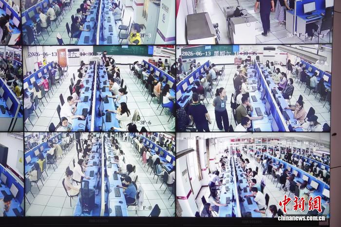 西南大学评卷点开放探访，现场呈现高考试卷评分流程  第2张