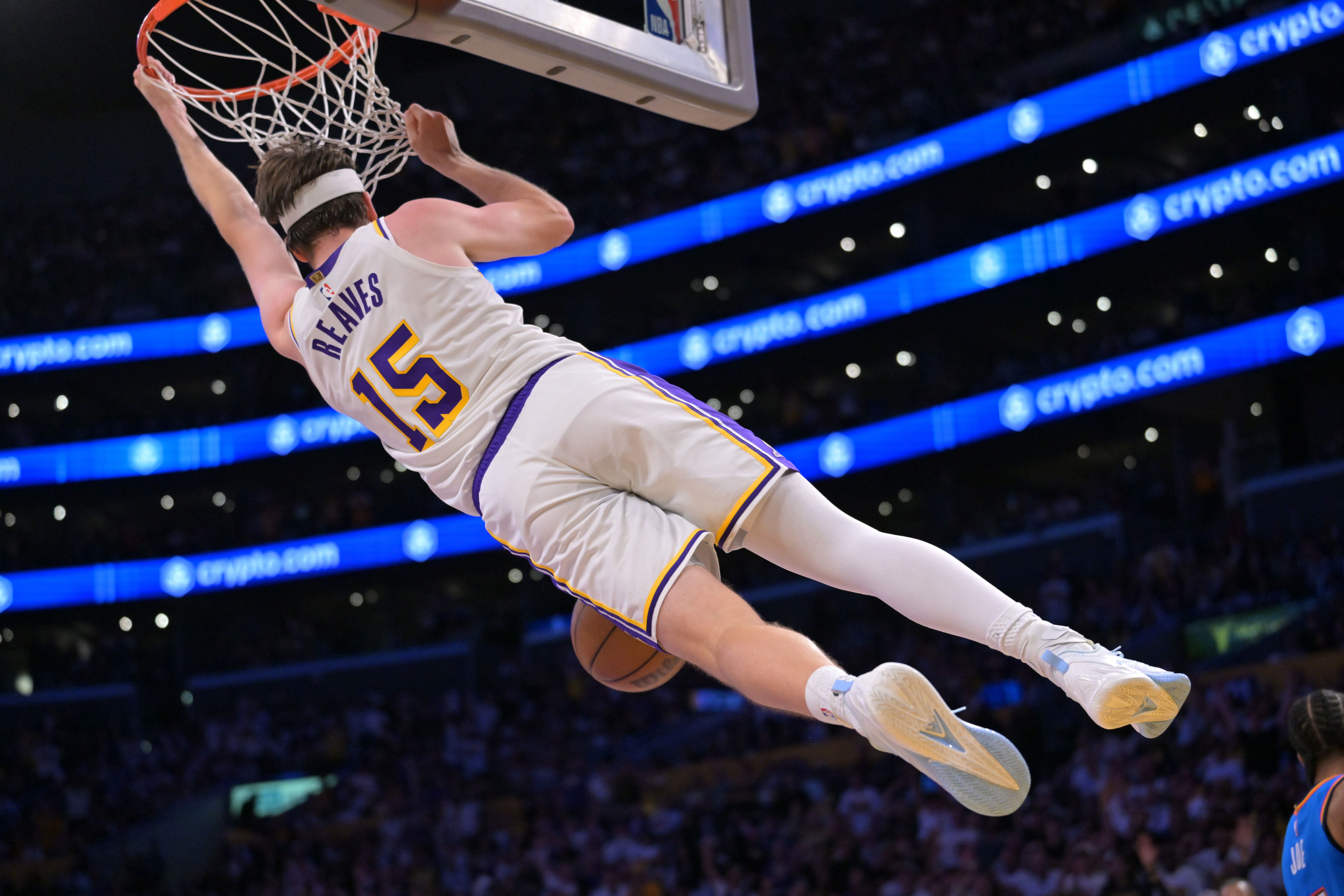 NBA自由市场动向：篮网或向湖人后卫里夫斯提供年薪近4500万美元报价  第4张
