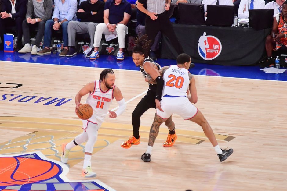 马刺6月14日主场迎战尼克斯 阿奴诺比凭场均23.8分冲击FMVP