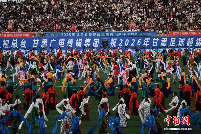 甘肃省足球超级联赛揭幕战13日晚在甘南州举行  第2张