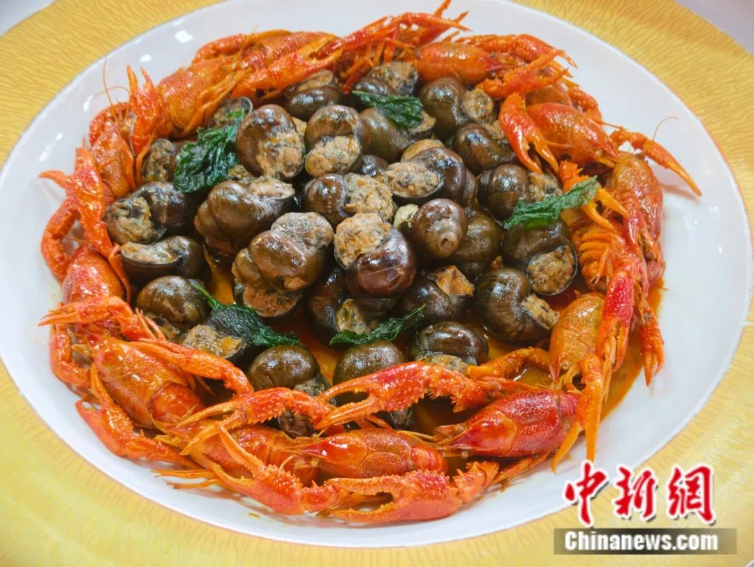 柳州研发螺蛳风味菜品超300道 产品形态覆盖烘焙与快餐  第31张