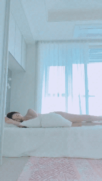 水果姐Lisa世界杯见面就抖臀 气血充盈的动态图  第2张