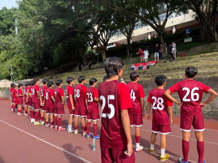 上海海港U17队区域联赛第七轮2:3不敌重庆南开中学，6胜1负获南区第二  第3张