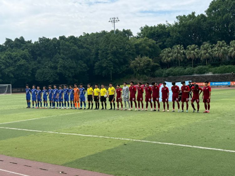 上海海港U17队区域联赛第七轮2:3不敌重庆南开中学，6胜1负获南区第二