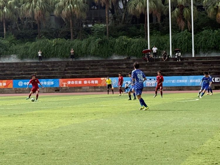 上海海港U17队区域联赛第七轮2:3不敌重庆南开中学，6胜1负获南区第二  第4张