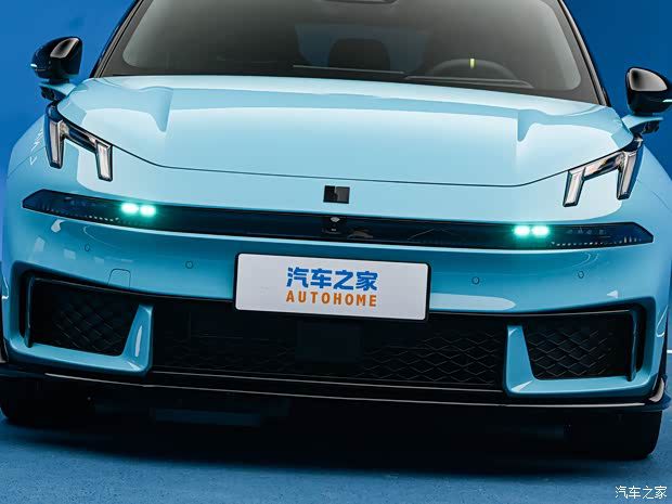 领克07GT发布：深耕运动基因，TCR赛场技术反哺城市轿跑  第7张