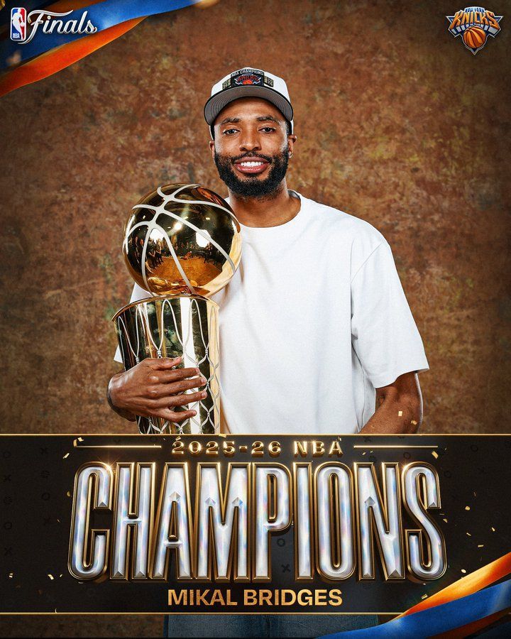 NBA官方晒出尼克斯总冠军定妆照 17人出镜索汉杰米森缺席  第4张