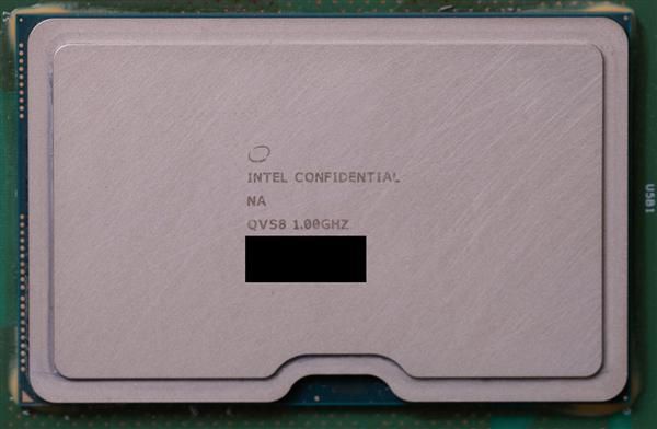 Intel已取消Xe-HP GPU工程样品现身：用户订购Ponte Vecchio收到Arctic Sound 2T