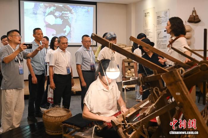 荣昌青春主理人群体涌现 非遗小镇成创业新舞台  第3张