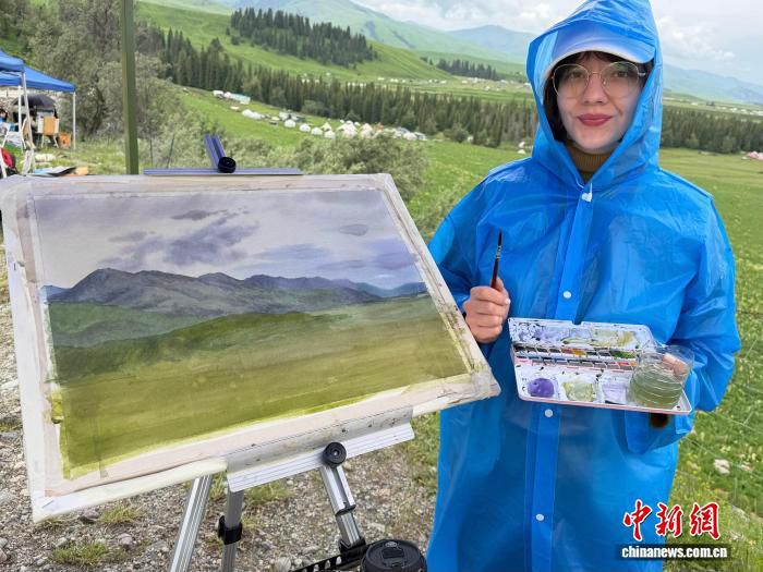 俄罗斯画家薇拉在伊犁草原参与中外文化交流写生活动  第2张
