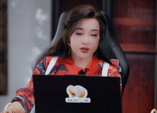 互动影游《盛世天下》女帝篇上线 刘晓庆体验跨时代联动引发玩家讨论  第4张
