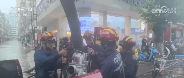 广东汕头遭遇强降雨 启动防汛三级应急响应与2026年首个洪水橙色预警  第3张