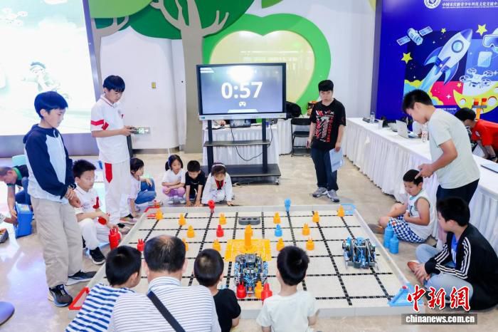 中外逾千亲子家庭参与“智启未来”科创交流活动首期在京启动  第2张
