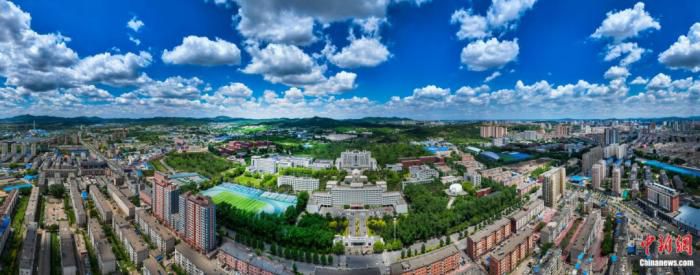 吉林市一高校与新中国同龄 系中共创建首所电力工科学校  第1张